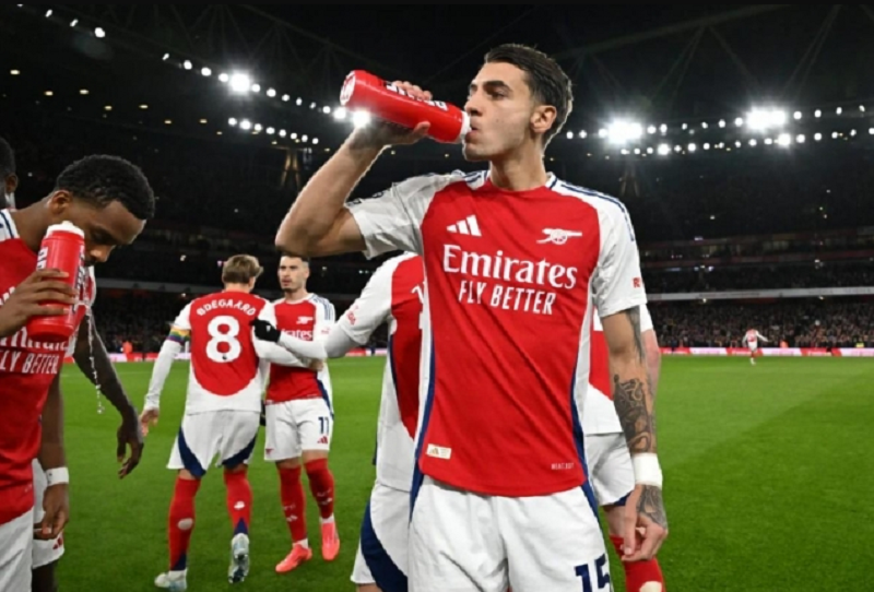 arsenal-se-hoi-tiec-neu-ban-kiwior-trong-ky-chuyen-nhuong