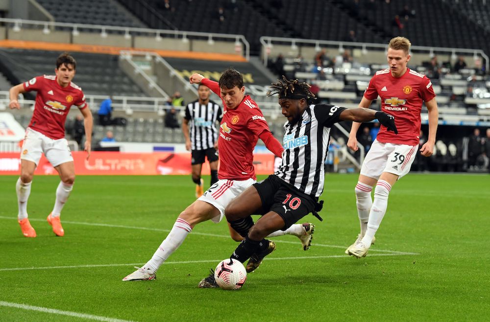 Nhận định soi kèo Manchester United vs Newcastle United vào 03h00 ngày 31/12/2024 nhan-dinh-soi-keo-manchester-united-vs-newcastle-united-vao-03h00-ngay-31-12-2024-1