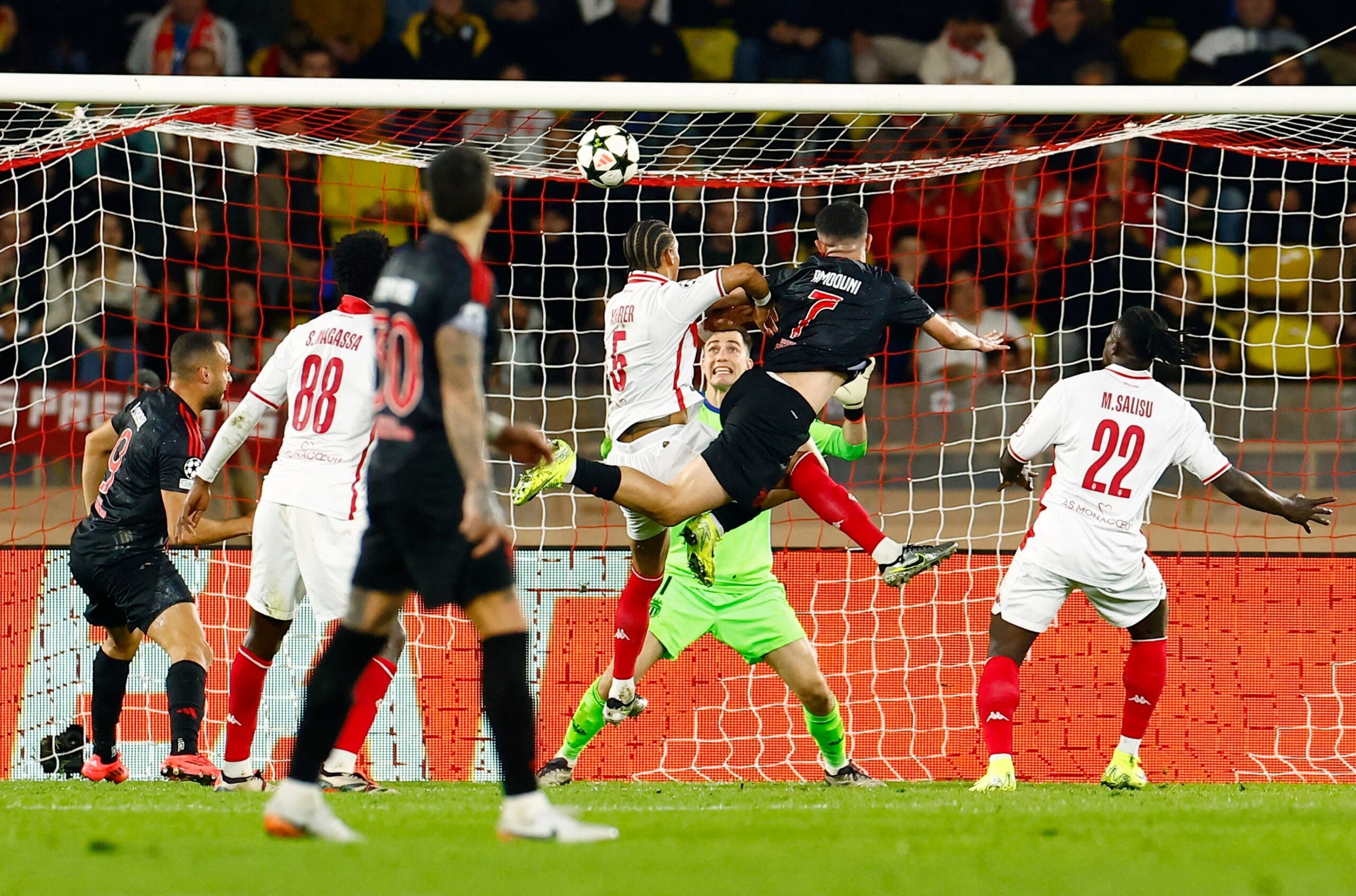 Nhận định soi kèo Benfica vs Monaco lúc 03h00 ngày 19/2/2025