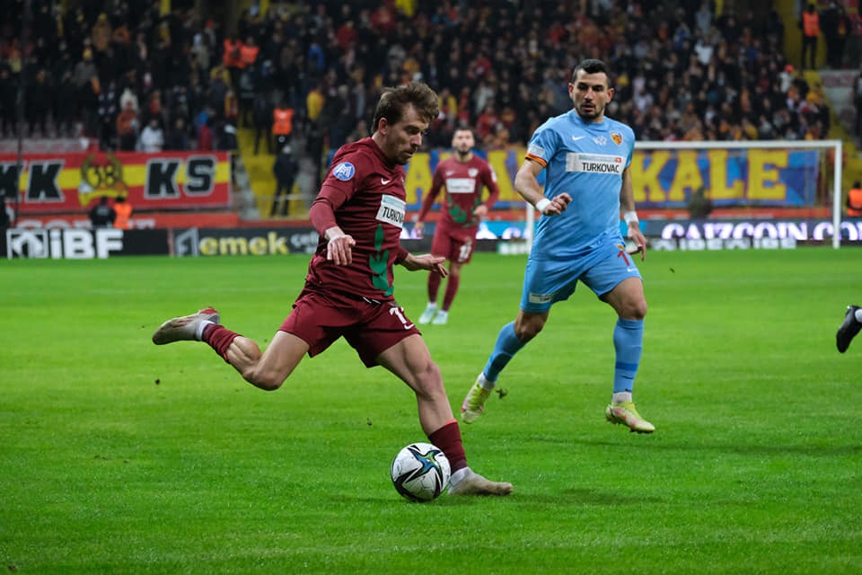 Nhận định soi kèo Kayserispor vs Hatayspor lúc 20h00 ngày 28/3/2025 nhan-dinh-soi-keo-kayserispor-vs-hatayspor-luc-20h00-ngay-28-3-2025-1