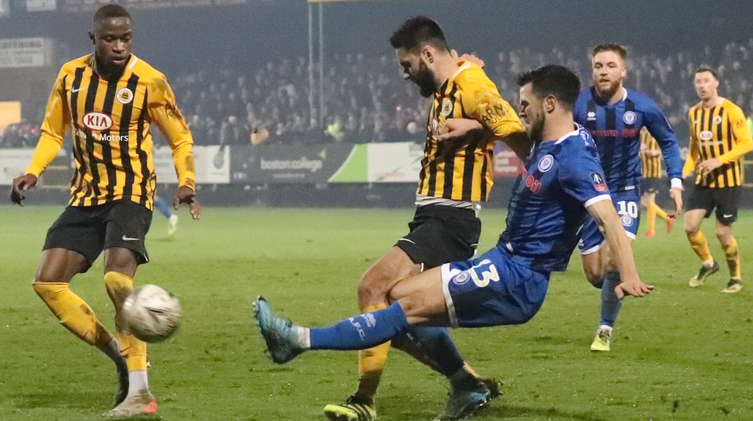 Nhận định soi kèo Rochdale vs Boston lúc 02h45 ngày 19/3/2025