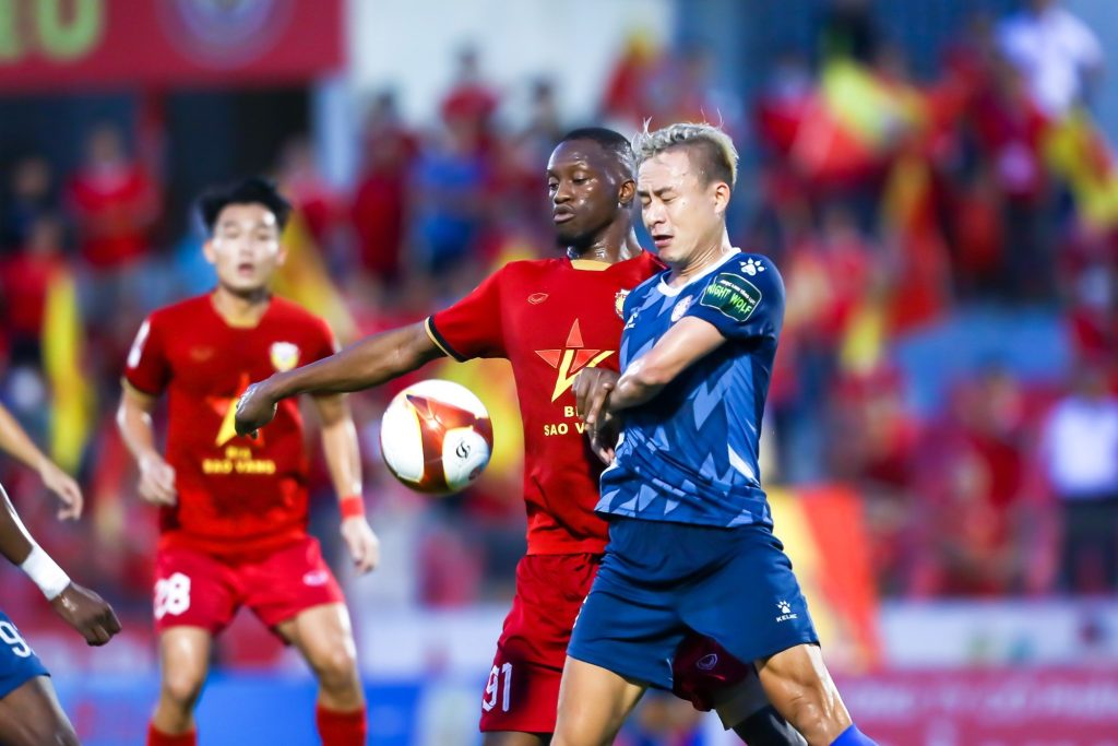 nhan-dinh-soi-keo-tp-hcm-vs-ha-tinh-luc-19h15-ngay-25-4-2025-2