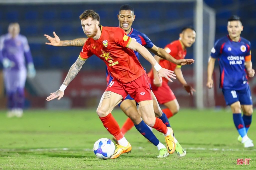 nhan-dinh-soi-keo-ca-ha-noi-vs-ha-tinh-luc-19h15-ngay-9-5-2025-2