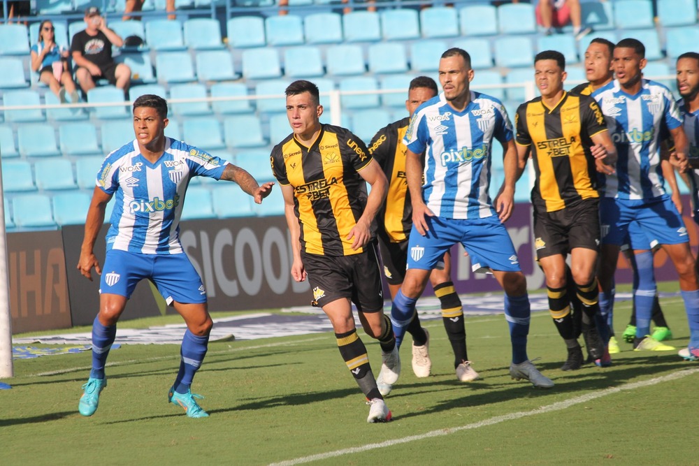 Nhận định soi kèo Criciuma vs Avai lúc 06h30 ngày 28/6/2025 nhan-dinh-soi-keo-criciuma-vs-avai-luc-06h30-ngay-28-6-2025-1