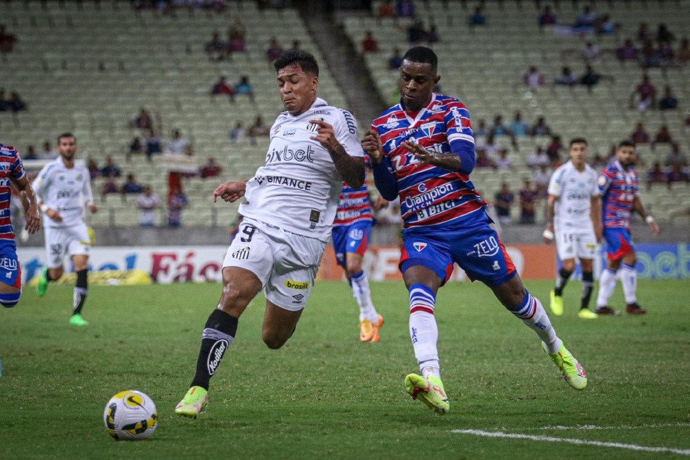 Nhận định soi kèo Fortaleza vs Santos lúc 05h30 ngày 13/6/2025