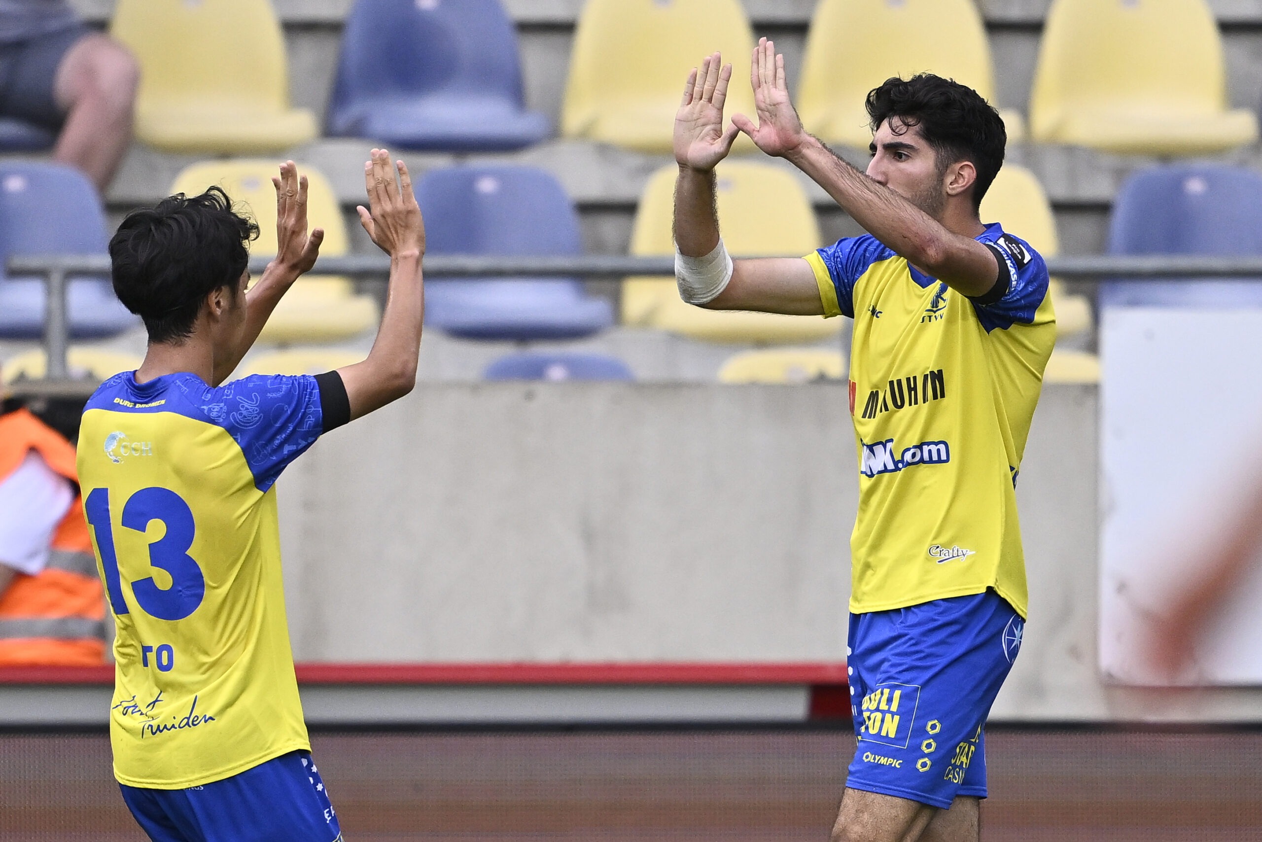 Nhận định soi kèo Sint Truidense vs Dender lúc 1h45 ngày 9/8/2025