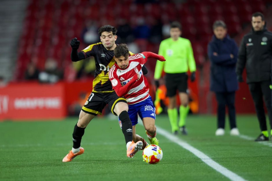 Granada vs Rayo Vallecano (01:00 – 07/01) | Xem lại trận đấu